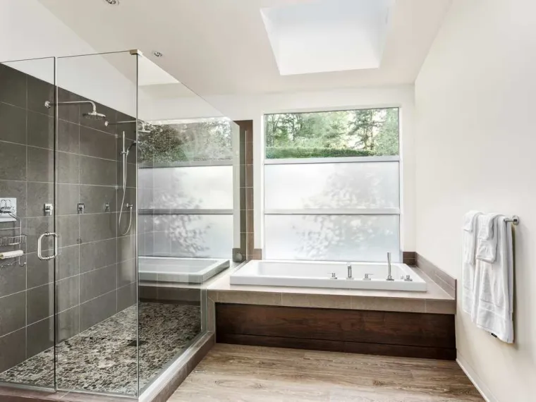 Pose de douche à l'italienne, Arras, Les Ateliers Comble